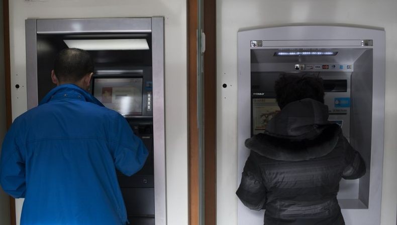 Warga Tangerang Kena Tipu Modus Tukar Kartu ATM, Rp99 Juta Raib