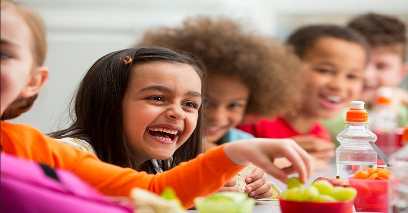 Penuhi Nutrisi Anak dengan Makanan Sehat dan Susu untuk Dukung Tumbuh Kembang