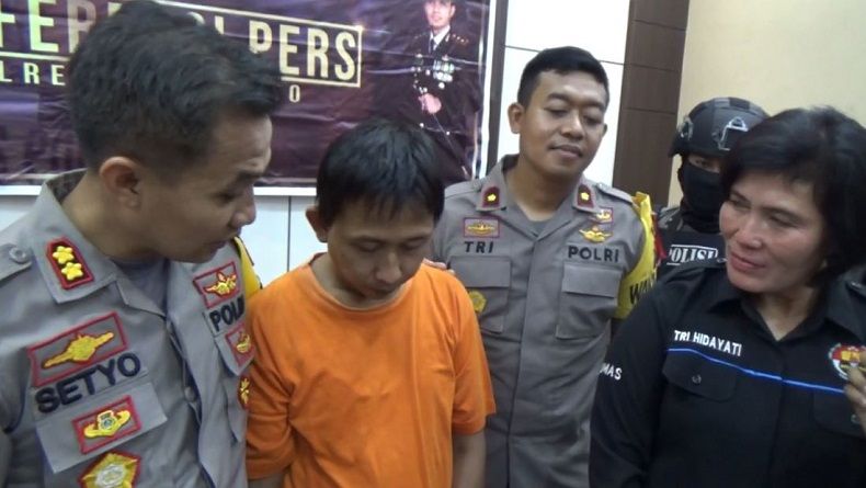 Pamer Alat Vital di Depan Umum, Pria di Mojokerto Ini Ditangkap Polisi