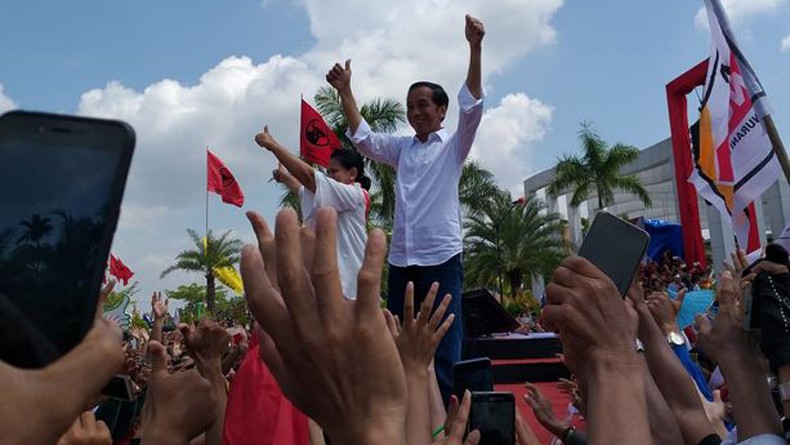 Jokowi Siapkan Kajian Proyek Tol Pontianak-Singkawang