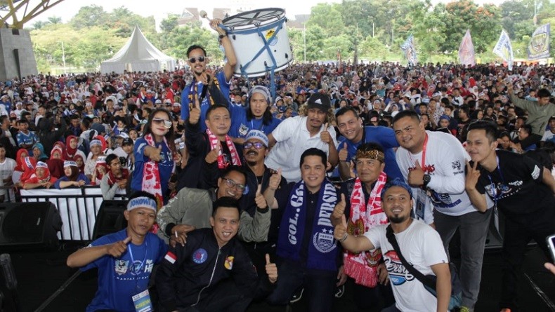 Bobotoh Dukung Jokowi-Ma'ruf Berantas Habis Mafia Bola