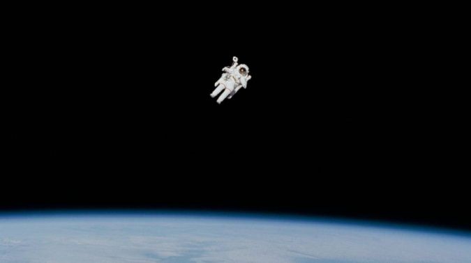 Twins Study NASA Ungkap Dampak Luar Angkasa pada Kesehatan Manusia
