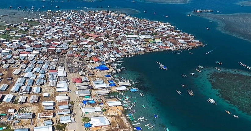 Mengintip Keunikan Pulau Bungin Sumbawa, Kampung Terpadat di Dunia