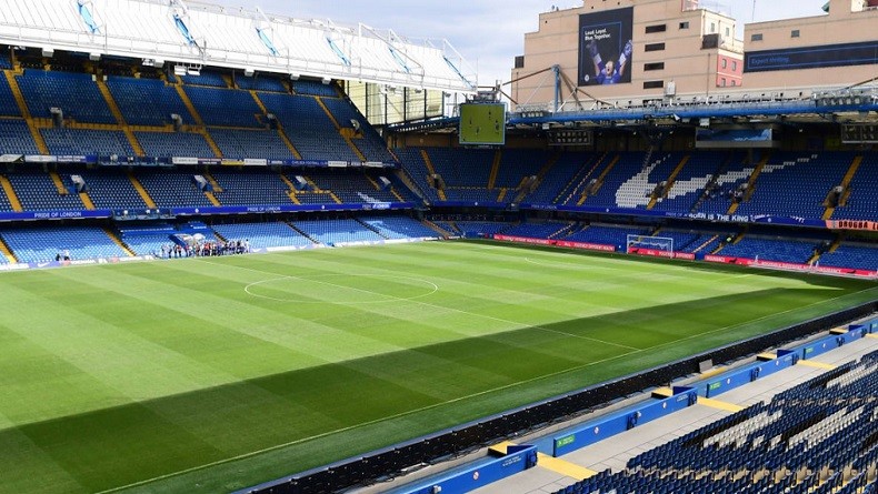 Ada Abu Jenazah di Kotak Penalti Markas Chelsea, Kok Bisa?