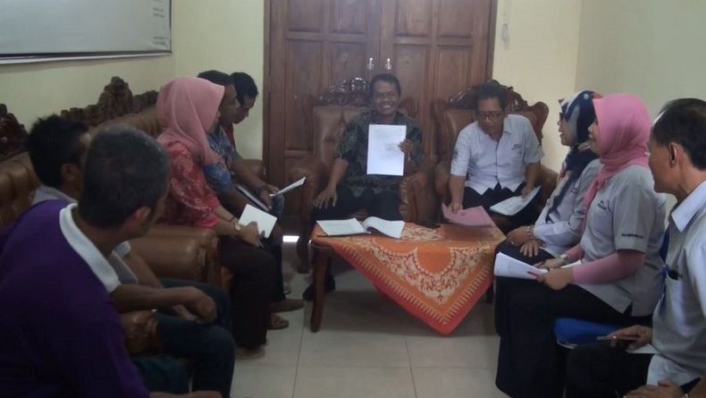 Warga di Mojokerto Protes Penerimaan Siswa Baru Pakai KIP
