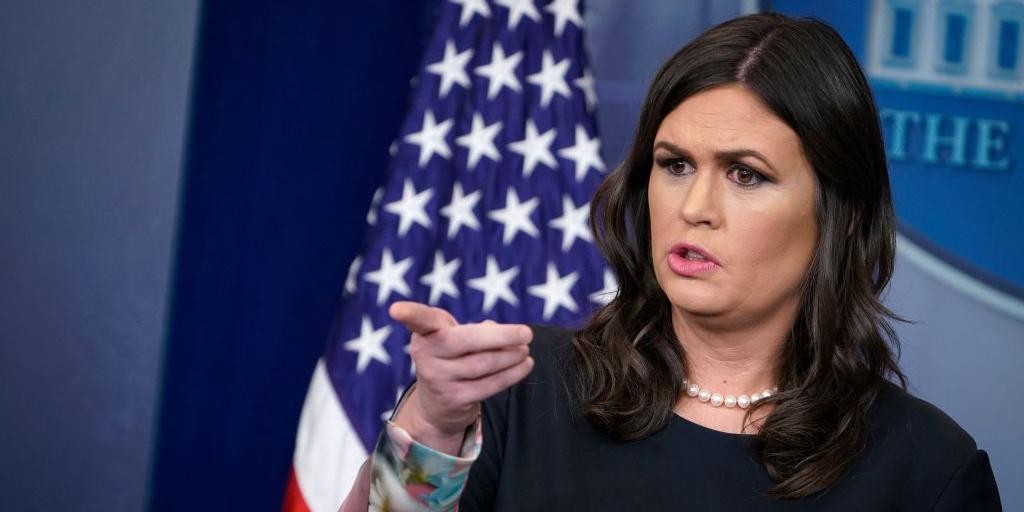 Sekretaris Pers Gedung Putih Sarah Sanders Mundur