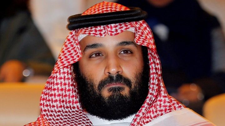 Pangeran Muhammad Bin Salman Terima Telepon dari Emmanuel Macron