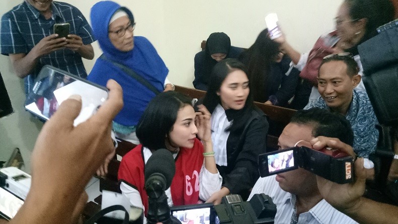 Hadapi Sidang Tuntutan di PN Surabaya, Vanessa Angel: Insyallah Siap, Doain Saja