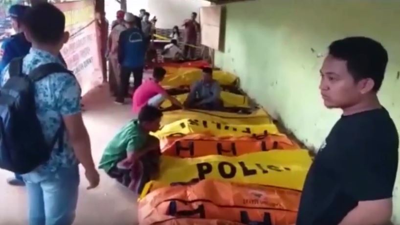 Update Kapal Tenggelam di Perairan Sumenep, 16 Korban Tewas Dibawa ke RSUD