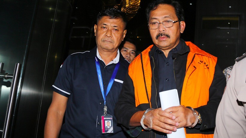 KPK Sita Dokumen dan Kardus Berisi Uang di Rumah dan Kantor Gubernur Kepri