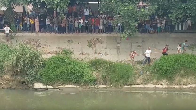 Mayat Laki-Laki Mengambang di Sungai Deli Gemparkan Warga Medan
