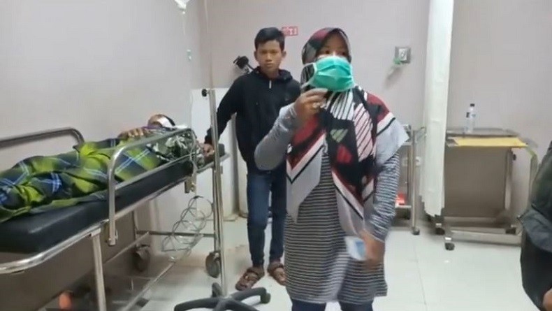 Istri Bacok Suami dengan Kapak di Sukabumi, Diduga Stres Usai Melahirkan