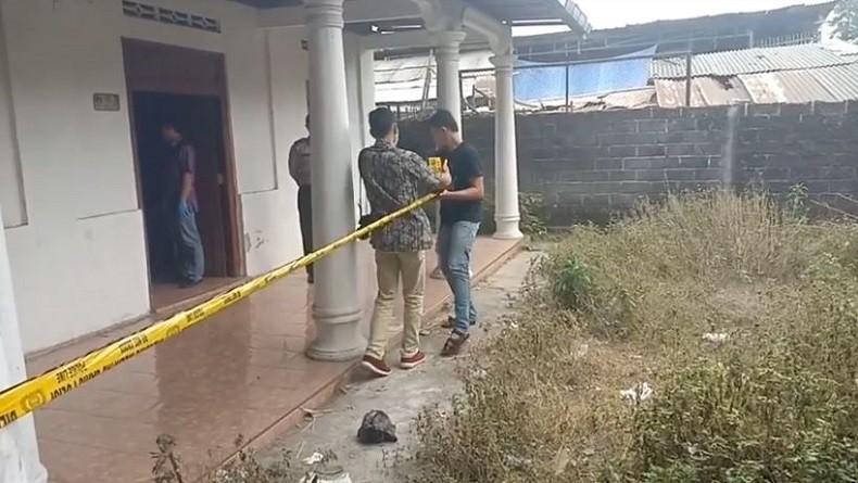 Polisi Gerebek Rumah Tempat Pelajar Pesta Seks di Blitar, 3 Pasangan Diamankan