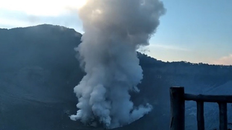 Gunung Tangkuban Parahu Berpotensi Erupsi Susulan, Ini Rekomendasi PVMBG