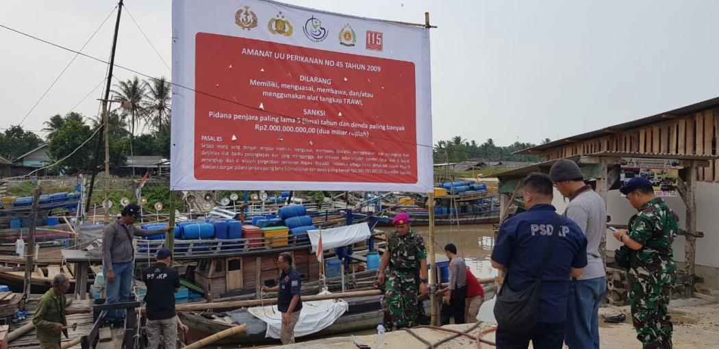 KKP Tertibkan Alat Tangkap Benih Lobster di Jember