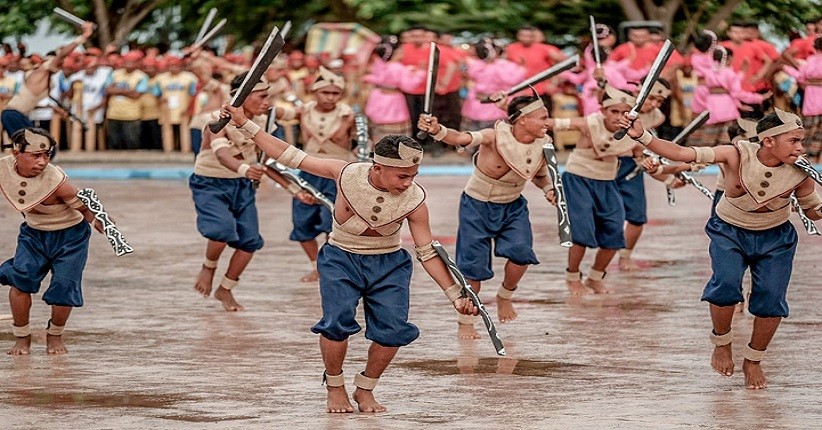 Pertunjukan Musik Bambu Tada di Festival Morotai Pecahkan Rekor MURI