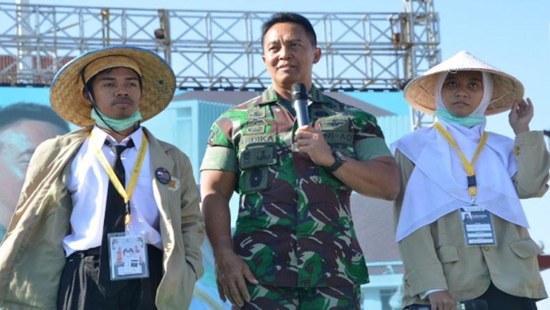 Orasi Kebangsaan di Depan Mahasiswa Baru UGM, KSAD: Jangan Lupakan Orang Tua