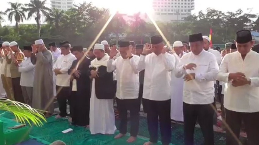Tata Cara dan Niat Shalat Gerhana Matahari