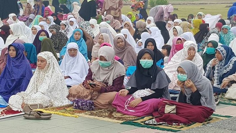MUI Jateng Bahas Kemungkinan Terbitkan Fatwa Salat Idul Fitri di Rumah