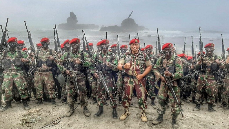 Komando! 2 Jenderal dan 2 Pamen Kopassus di Papua Ini Lulusan Terbaik Akmil
