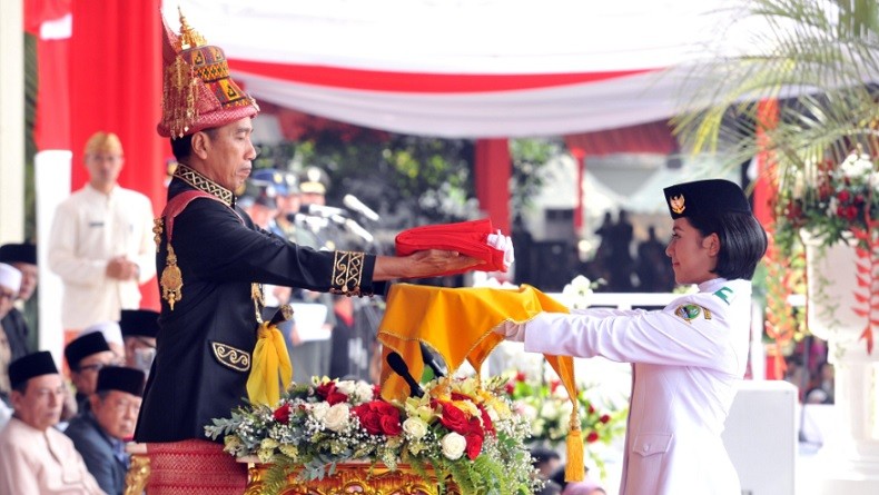 Pimpin Upacara 17 Agustus di Istana, Jokowi Akan Kenakan Busana Adat