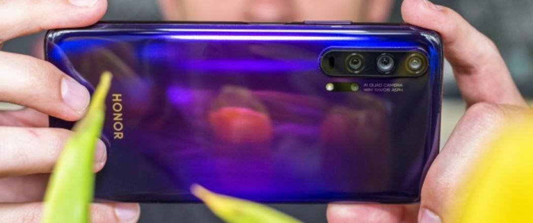 Penuhi Kebutuhan Pengguna, Honor Perkenalkan Gamepad Sendiri