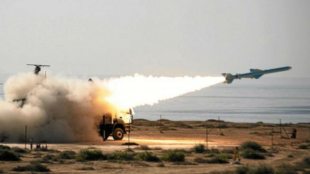 Arab Saudi Tembak Jatuh 6 dari 10 Rudal Houthi yang Targetkan Bandara