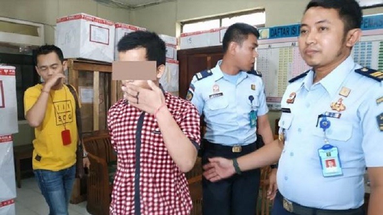 Anggap Aris Kurang Waras, Keluarga Predator Anak Tolak Hukuman Kebiri