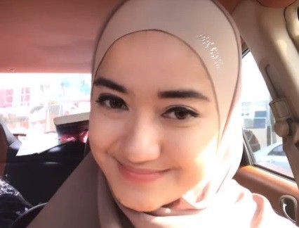 Marcella Simon Menjadi Mualaf dan Berhijab, Ini Kata Para Sahabat