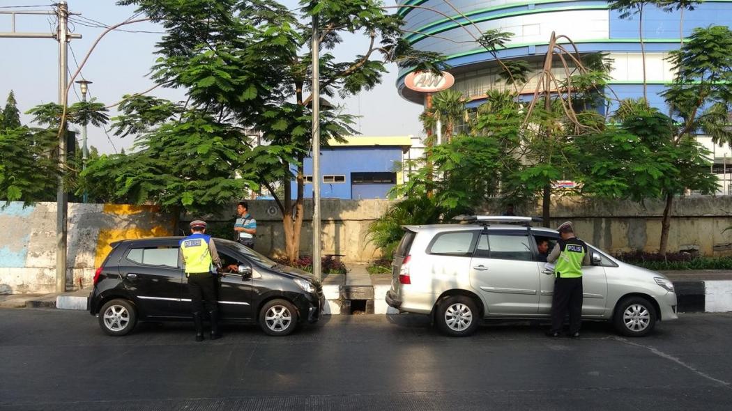 1.761 Pengendara Terjaring di Hari Kedua Perluasan Ganjil Genap DKI