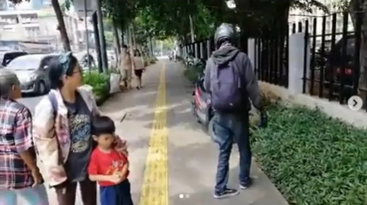 Polisi Tangkap Pengendara Motor yang Viral Serang Pejalan Kaki di Jakarta Pusat