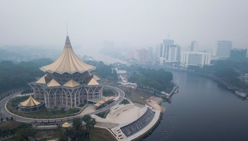 Kabut Asap Kebakaran Hutan Kalimantan, Malaysia Terpaksa Liburkan 400 Sekolah