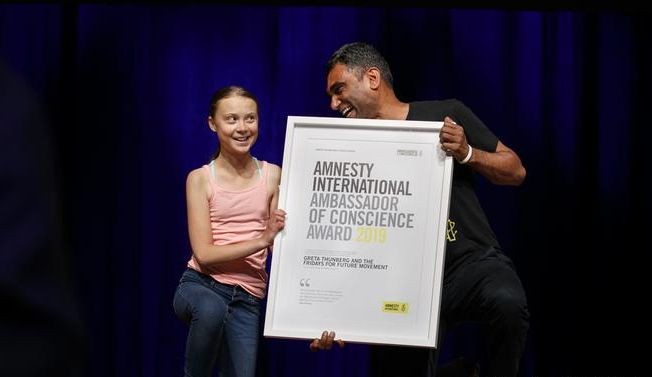 Remaja Aktivis Greta Thunberg Terima Penghargaan Amnesty International 2019