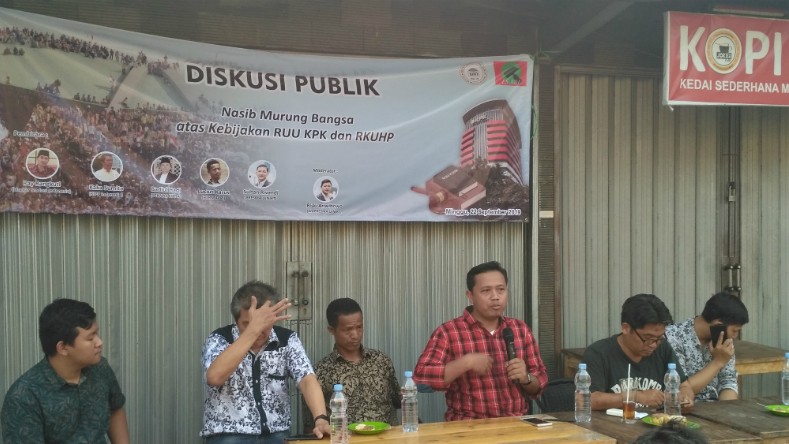 DPR Kebut Sahkan UU di Akhir Jabatan, Peneliti Formappi: Seperti Balapan Liar