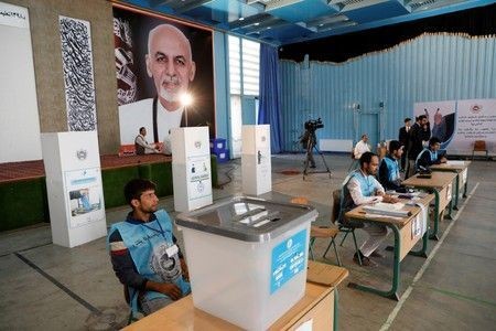 Pemilu Afghanistan: Ledakan Bom Guncang TPS, 15 Orang Luka