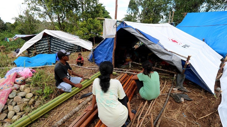 Warga Maluku yang Mengungsi Terus Bertambah Gara-Gara Percaya Hoaks Tsunami