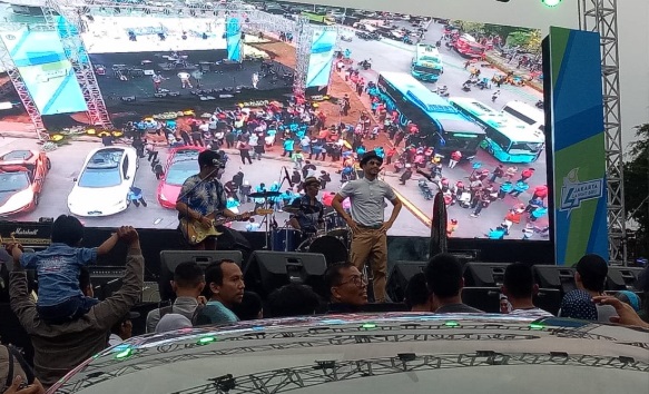 Meriahkan Festival Jakarta Langit Biru 2019, Nugie Akui Suka Naik Sepeda Listrik