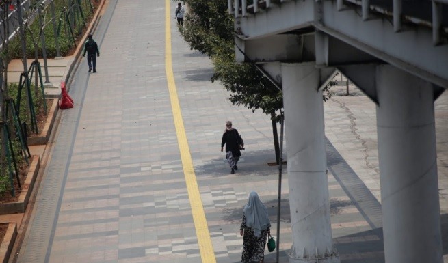 Trotoar Jakarta Tak Hanya Cantik tapi Ramah bagi Penyandang Disabilitas