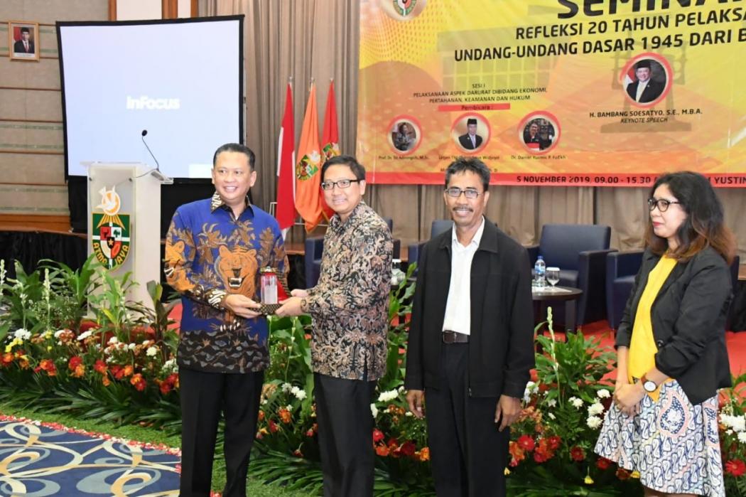 Bamsoet Ungkap 5 Pendapat soal Wacana Amendemen UUD 1945