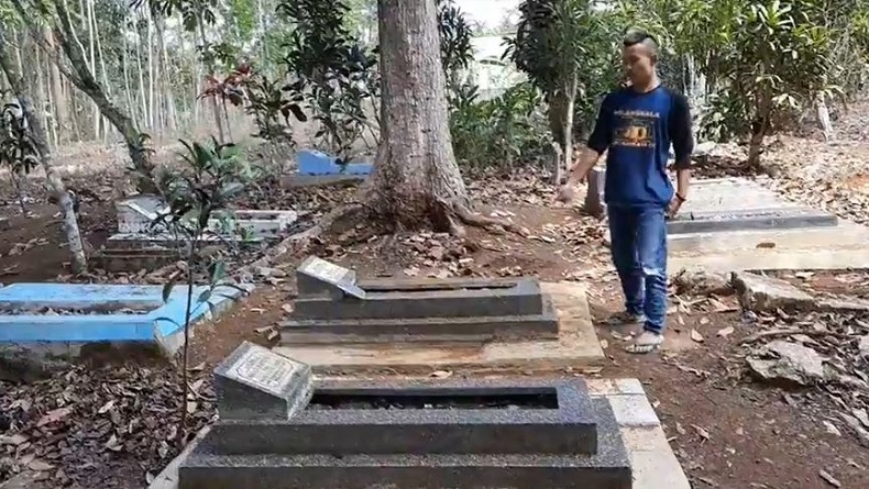 Polisi Dalami Kasus Pembongkaran 25 Makam di TPU Pakemitan Tasikmalaya, Tidak Ada Jasad Dicuri