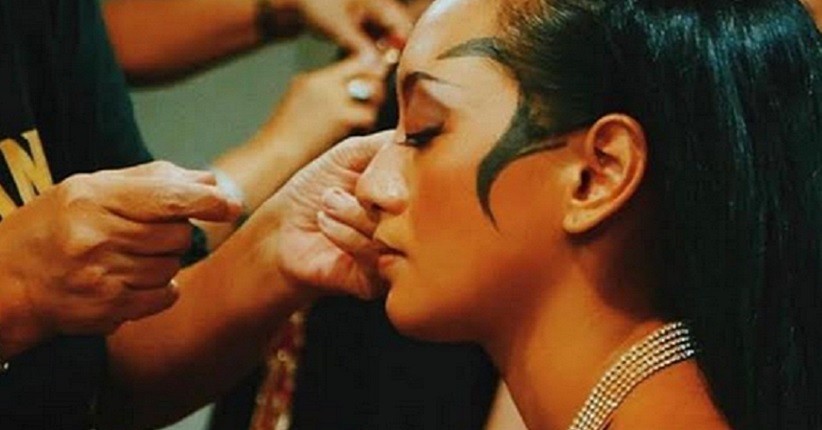 Pesona Asmara Abigail Pentaskan Wayang Orang, Netizen: Cantik Banget!