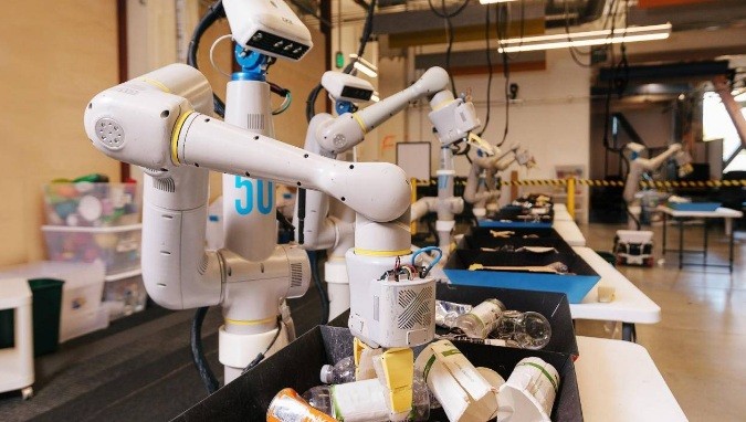 X Alphabet Ingin Bikin Robot yang Dapat Lakukan Tugas di Sekitar Manusia