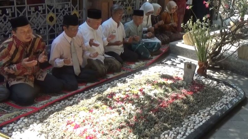 Makam Gus Dur Dibuka Lagi untuk Umum, Waktu dan Jumlah Pengunjung Dibatasi