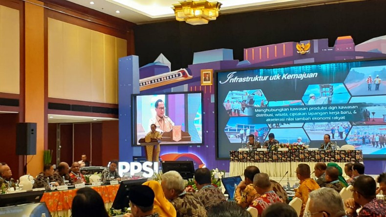 Di Hadapan Anies, Tito Sebut Jakarta Seperti Kampung Dibandingkan Beijing