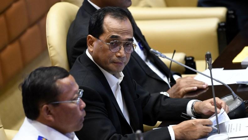Budi Karya Sebut Pemerintah Akan Subsidi Maskapai