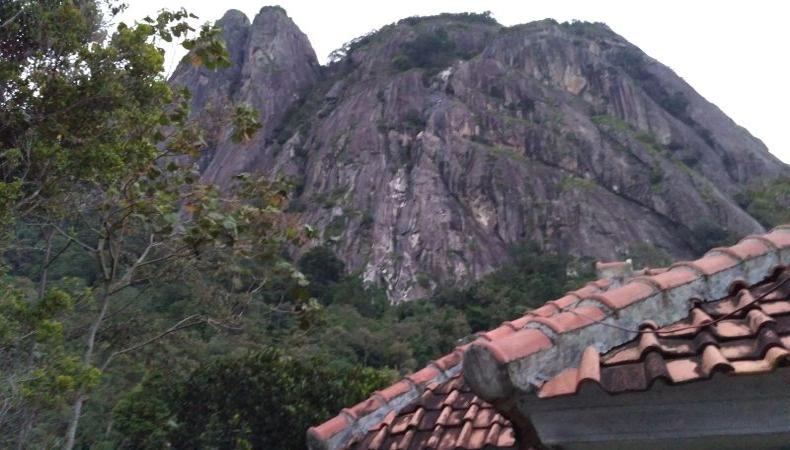 Mitos dan Legenda Gunung Parang Purwakarta Tempat Perwira Polisi Jatuh saat Panjat Tebing