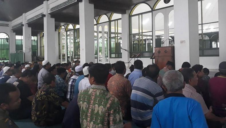 Umat Islam di Sleman Salat Gerhana Matahari, Khatib Ajak Tingkatkan Keimanan