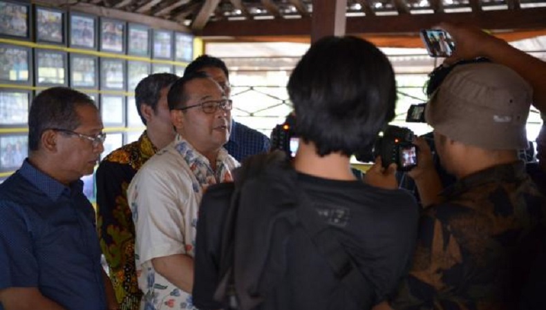 Rektor UNY Siap Maju Pilbup Gunungkidul