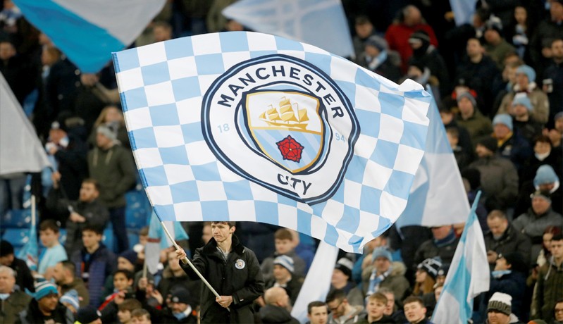 Mirip Baju Tidur, Jersey Home Manchester City 2020/2021 Dihujat Fans