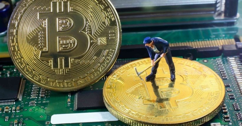 Jadi 'Surga' Kripto, Kenapa Iran Mendadak Larang Penambangan Bitcoin?